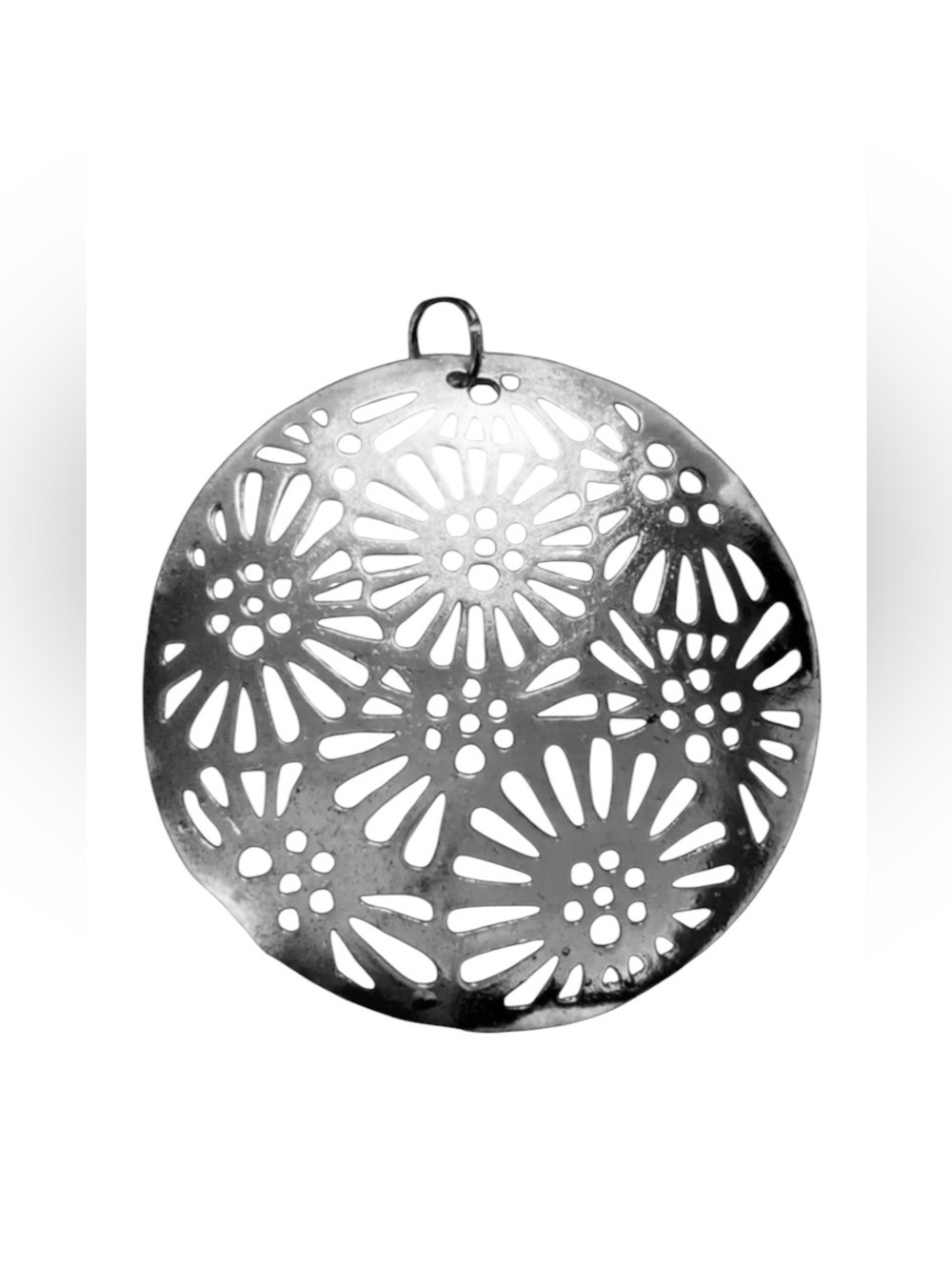PENDANT-FLOWER CUT OUT DESIGN Silver Tone Large Round Pendant  (no necklace)